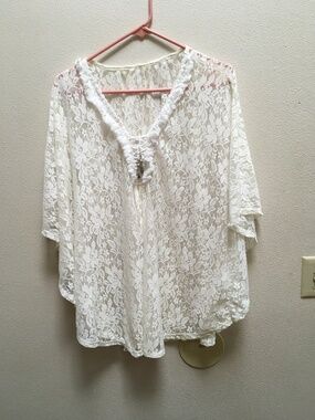 Lovely White Lace Blouse with missing tags
